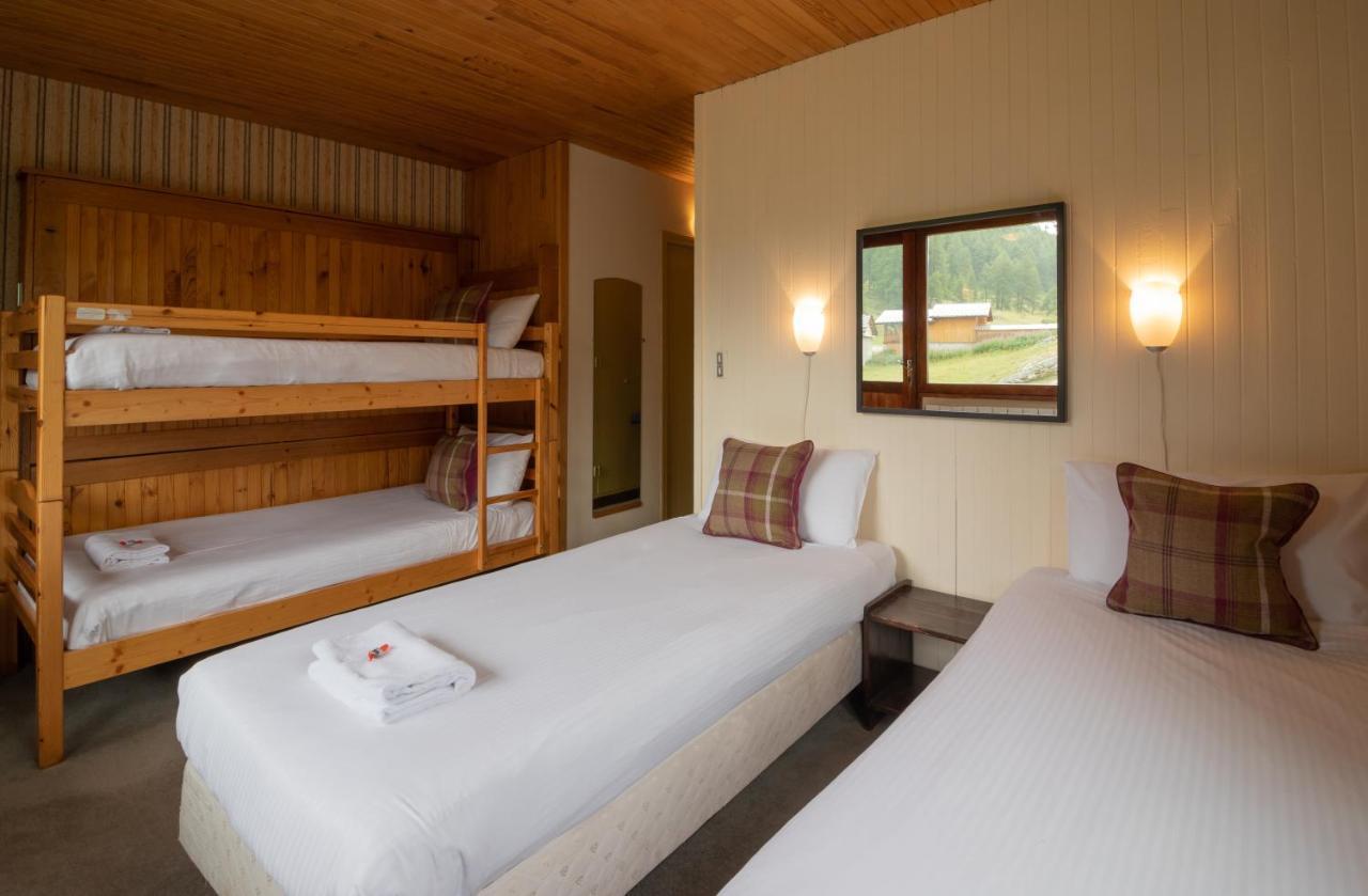 Chalet Les Melezes Bed & Breakfast Tignes Dış mekan fotoğraf